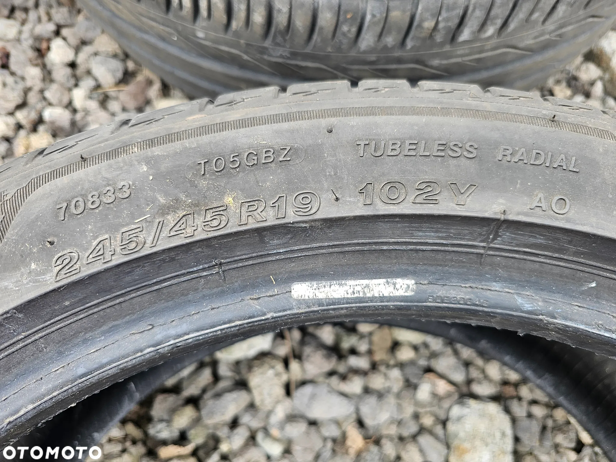 BRIDGESTONE 245/45R19 102Y TURANZA T055 (AO) (1szt.) (1x4,5) (DOT: 1x3521) L713 - 3