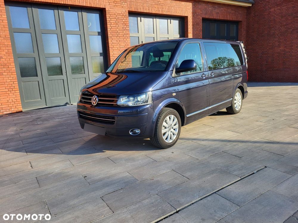 Volkswagen Multivan - 8