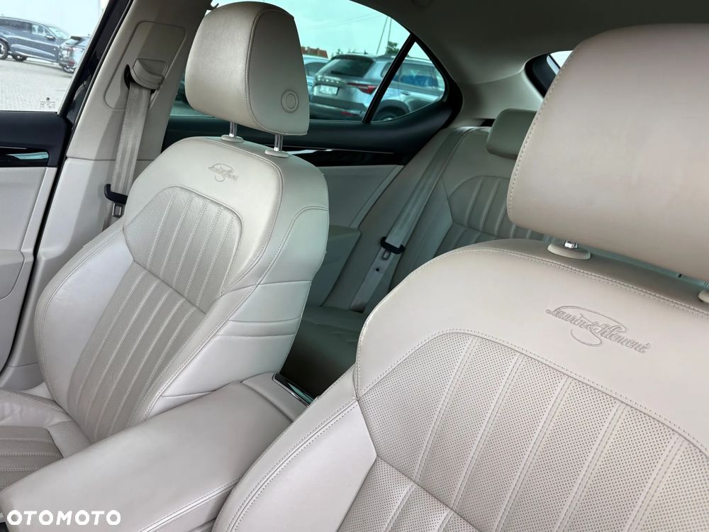 Skoda Superb 2.0 TDI L&K DSG - 11