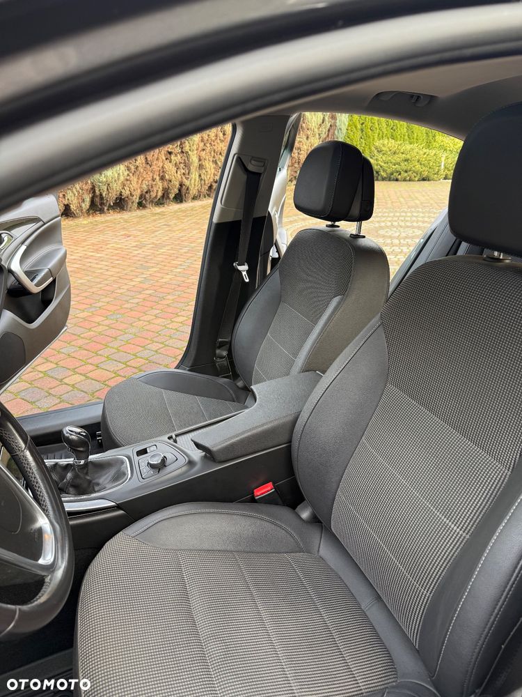 Opel Insignia 2.0 CDTI - 7