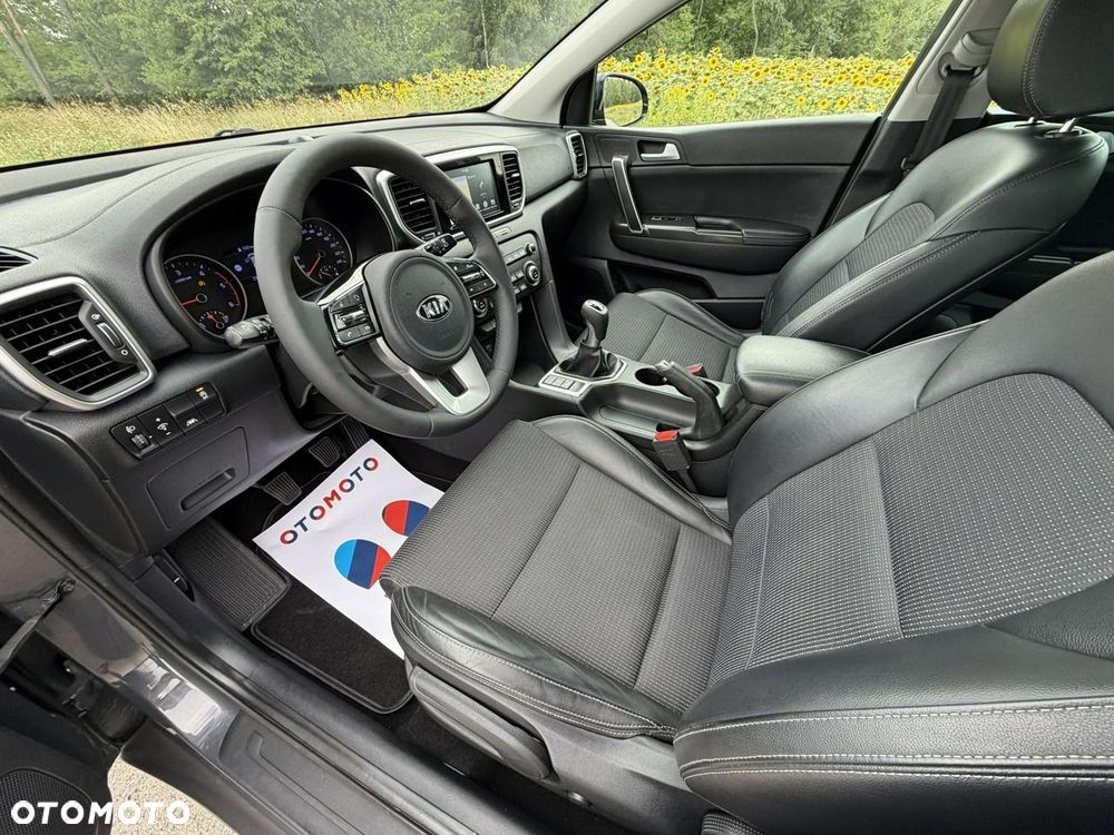 Kia Sportage - 16