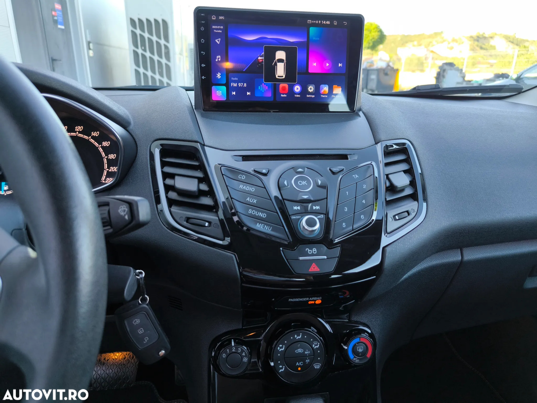 Ford Fiesta 1.0 EcoBoost S&S Aut. TITANIUM X - 15