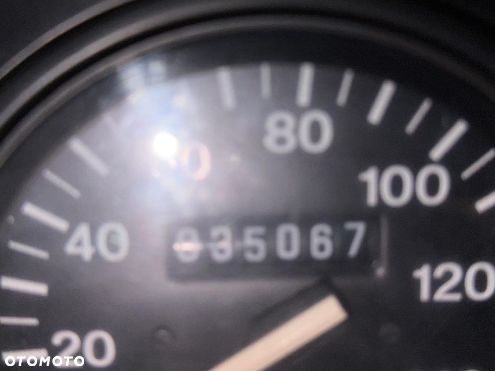 Land Rover Defender 2.5 TDI - 7