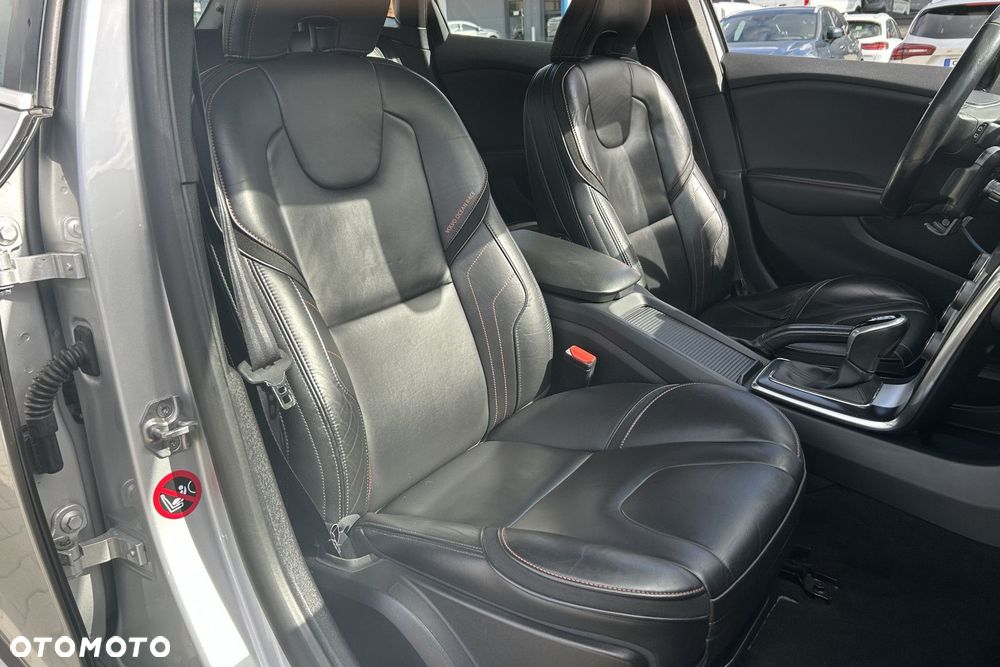 Volvo V40 - 22