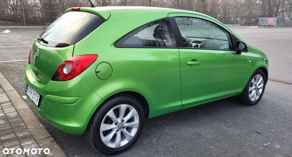Opel Corsa 1.4 16V Active - 7