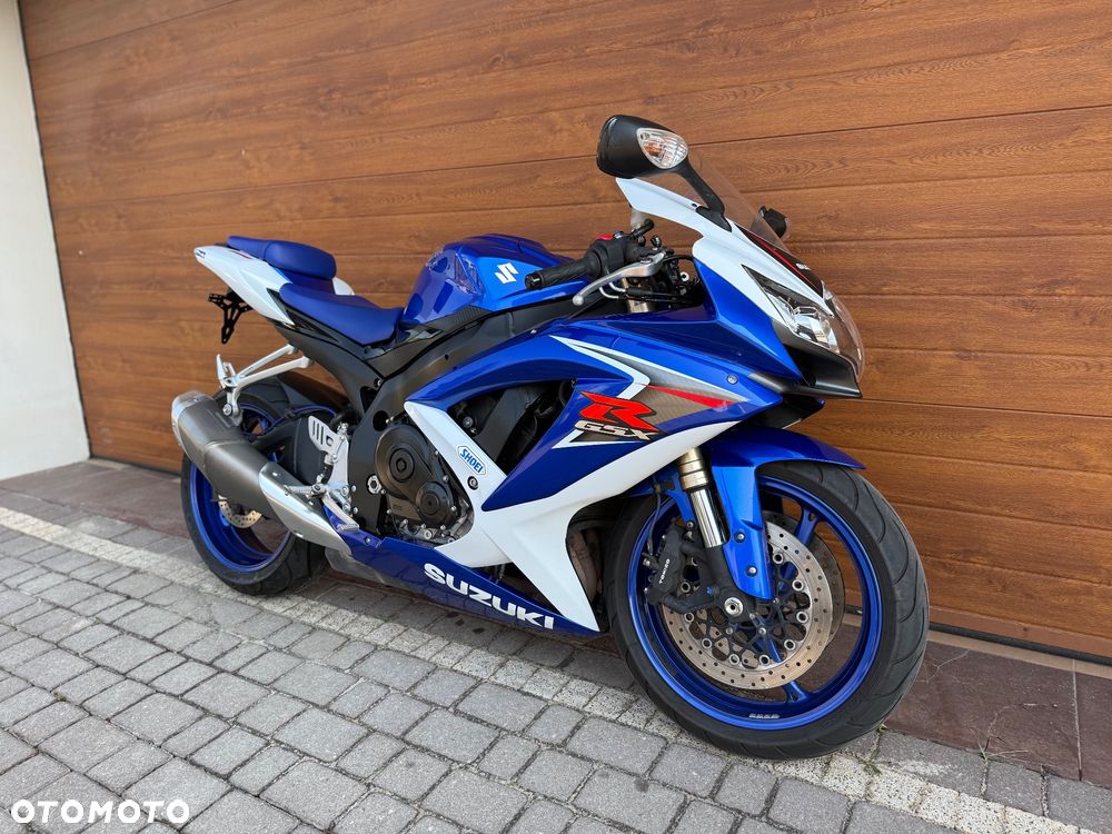Suzuki GSX-R - 4