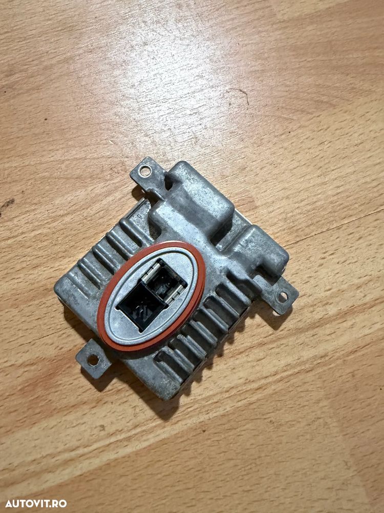 Modul far BMW F10 F11 Modelul far xenon BMW F10 F11 - 2