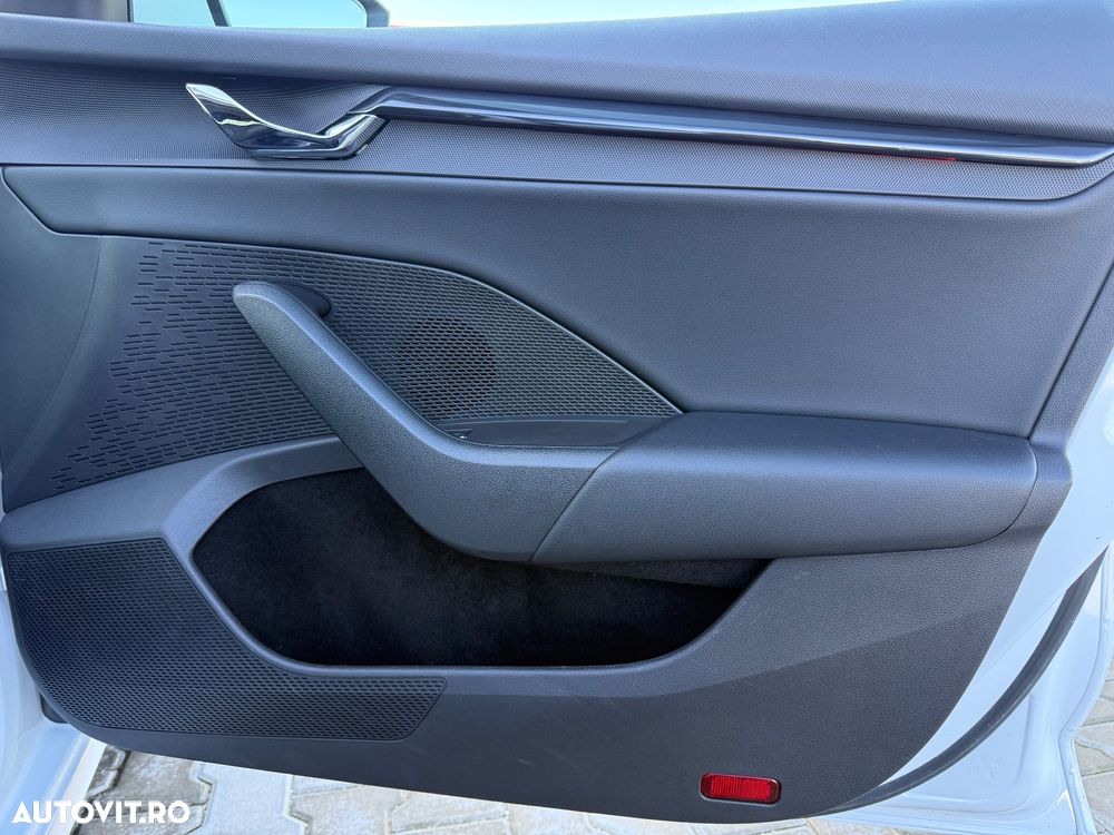 Skoda Octavia 1.5 TSI DSG MHEV Ambition - 19