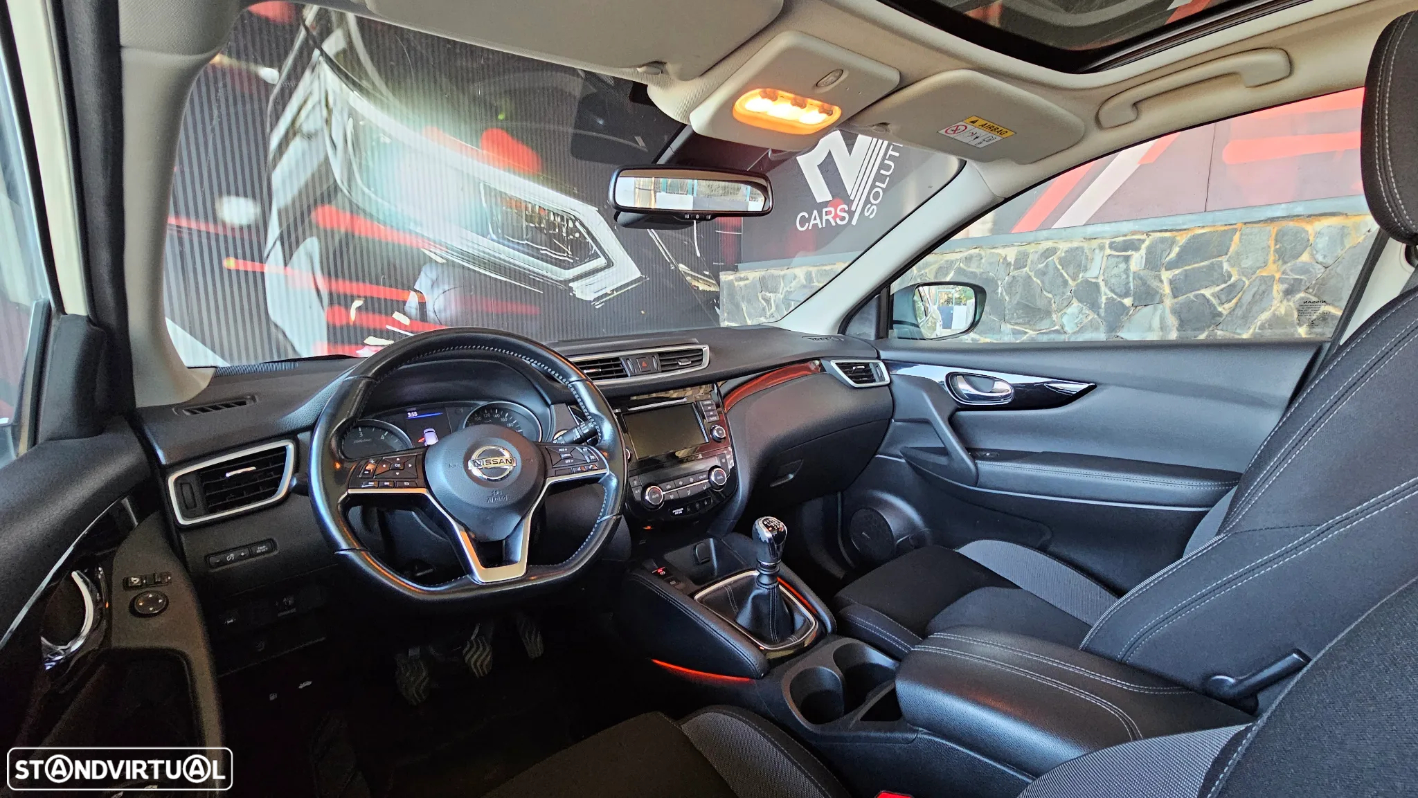 Nissan Qashqai 1.5 dCi N-Connecta J18+Led - 26