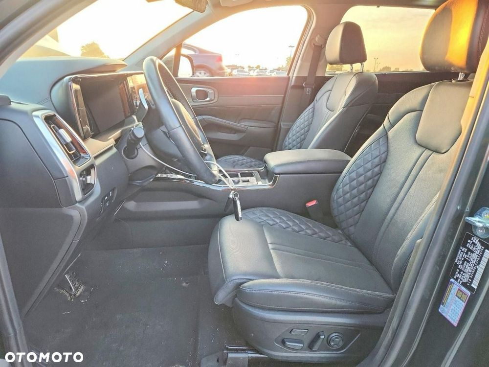 Kia Sorento - 7