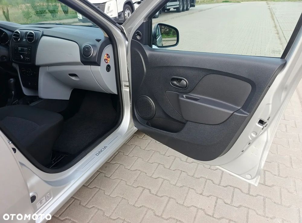 Dacia Sandero 1.2 16V 75 Laureate - 25