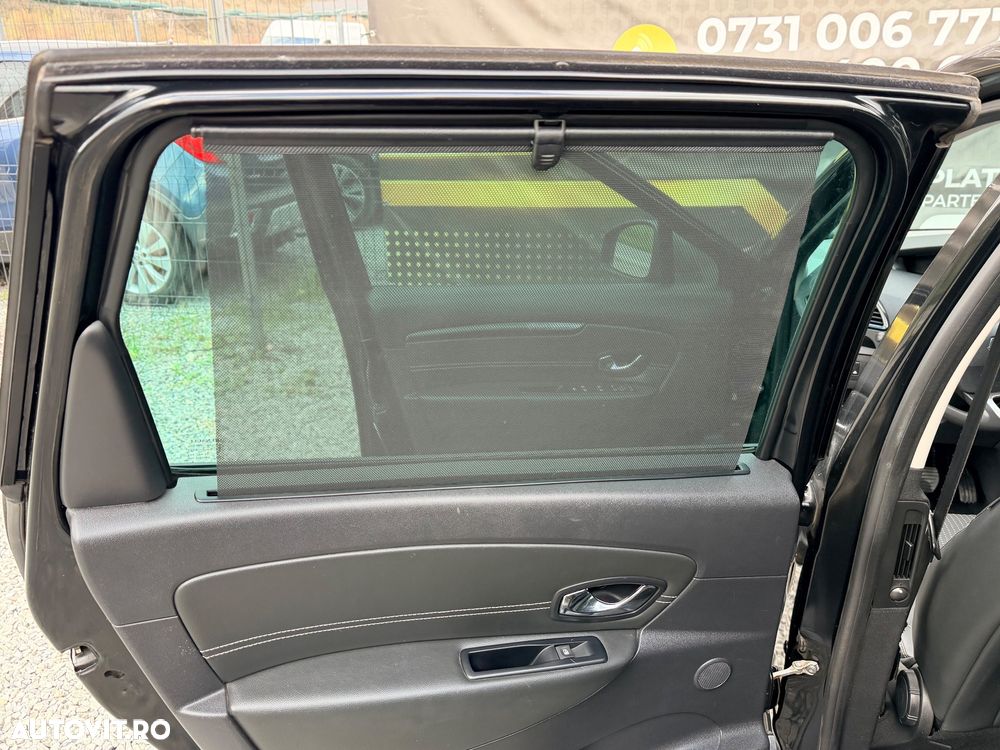 Renault Scenic - 15