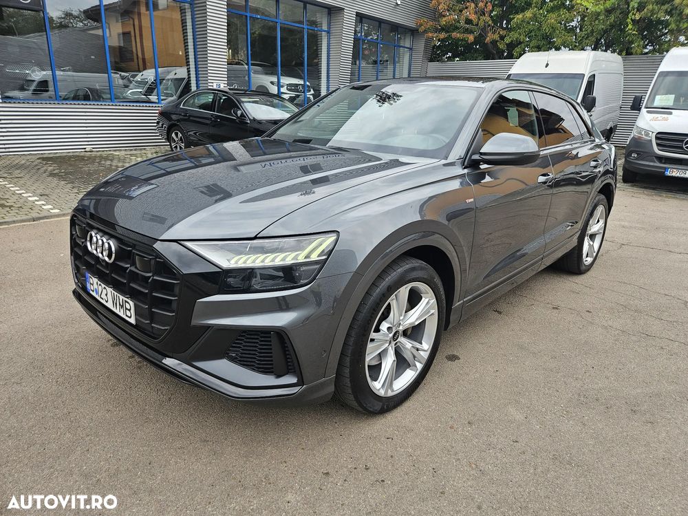 Audi Q8 55 TFSI quattro Tiptronic MHEV - 1