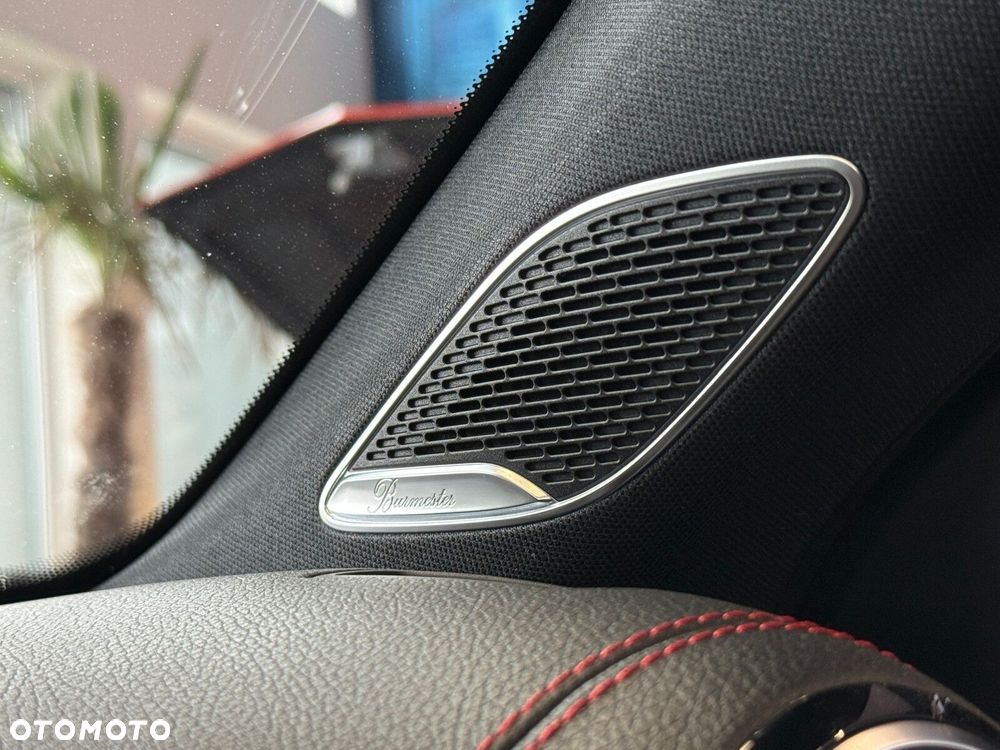 Mercedes-Benz CLA - 27