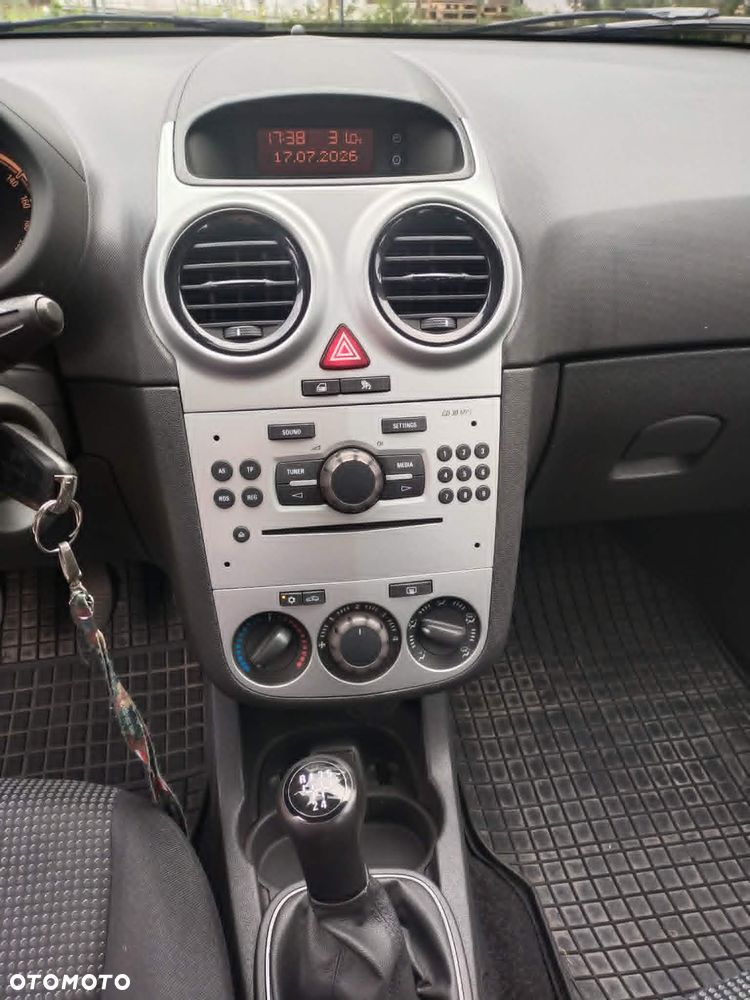 Opel Corsa - 15