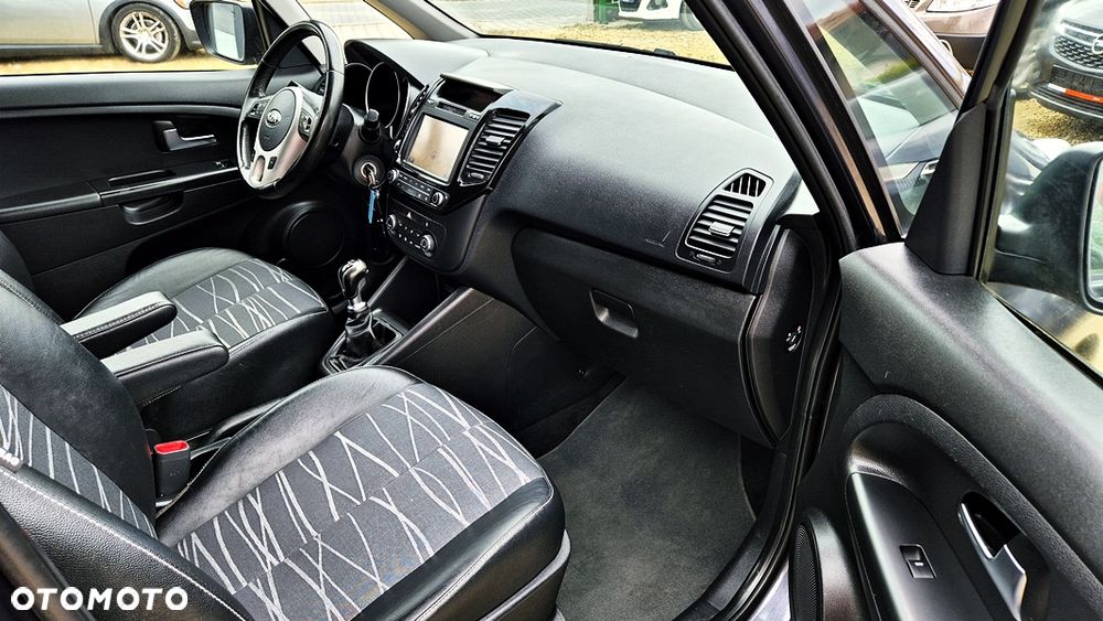 Kia Venga 1.4 XL - 36