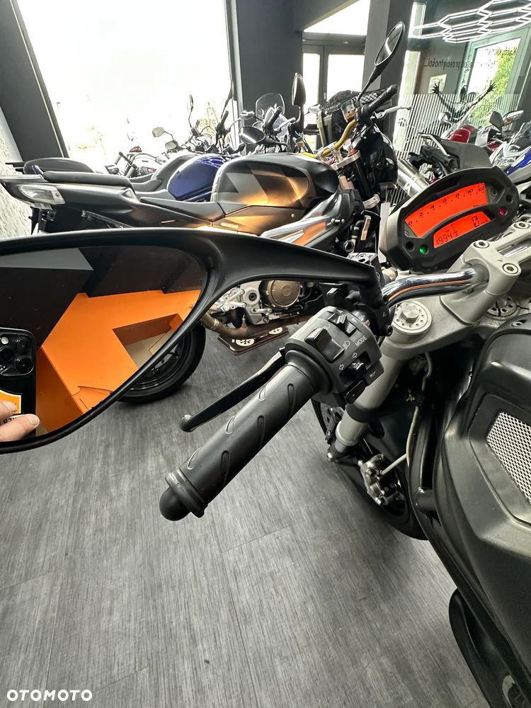 Ducati Monster - 6