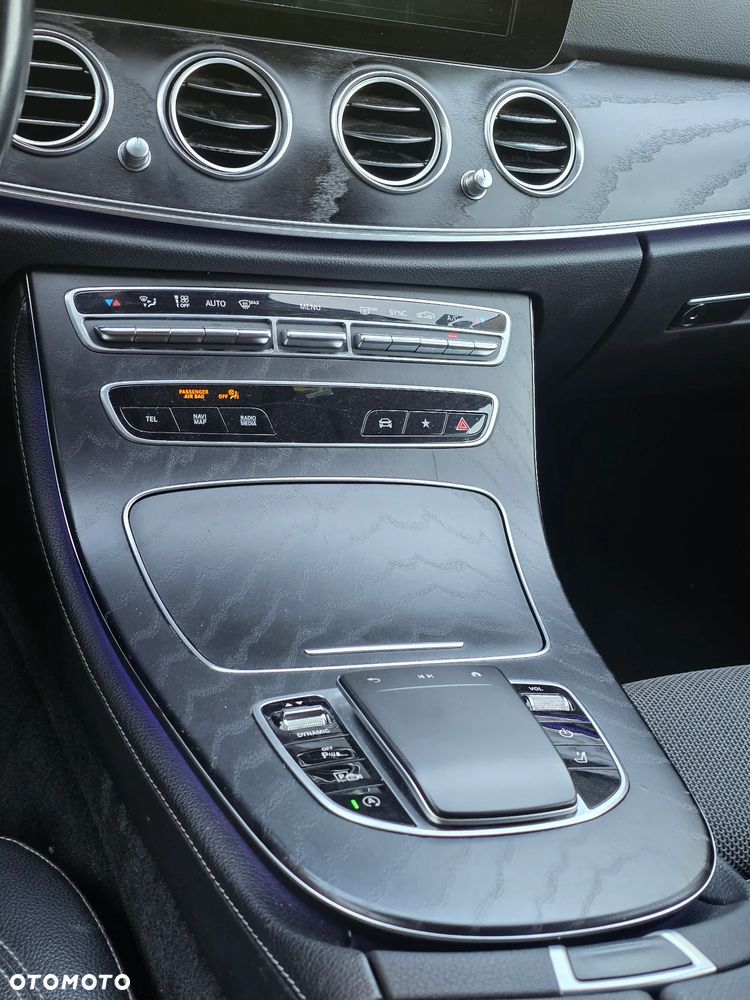Mercedes-Benz Klasa E 200 d 9G-TRONIC Avantgarde - 23