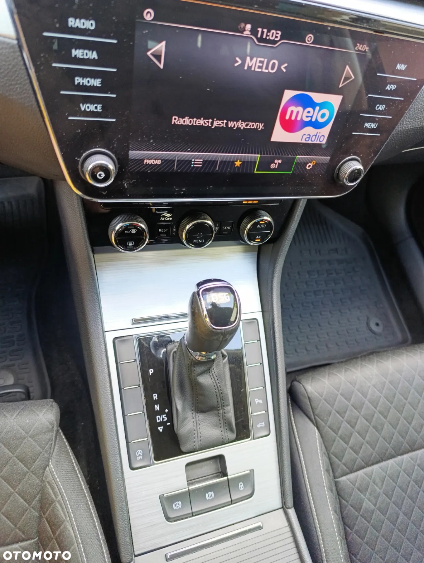 Skoda Superb 1.5 TSI Ambition DSG - 17