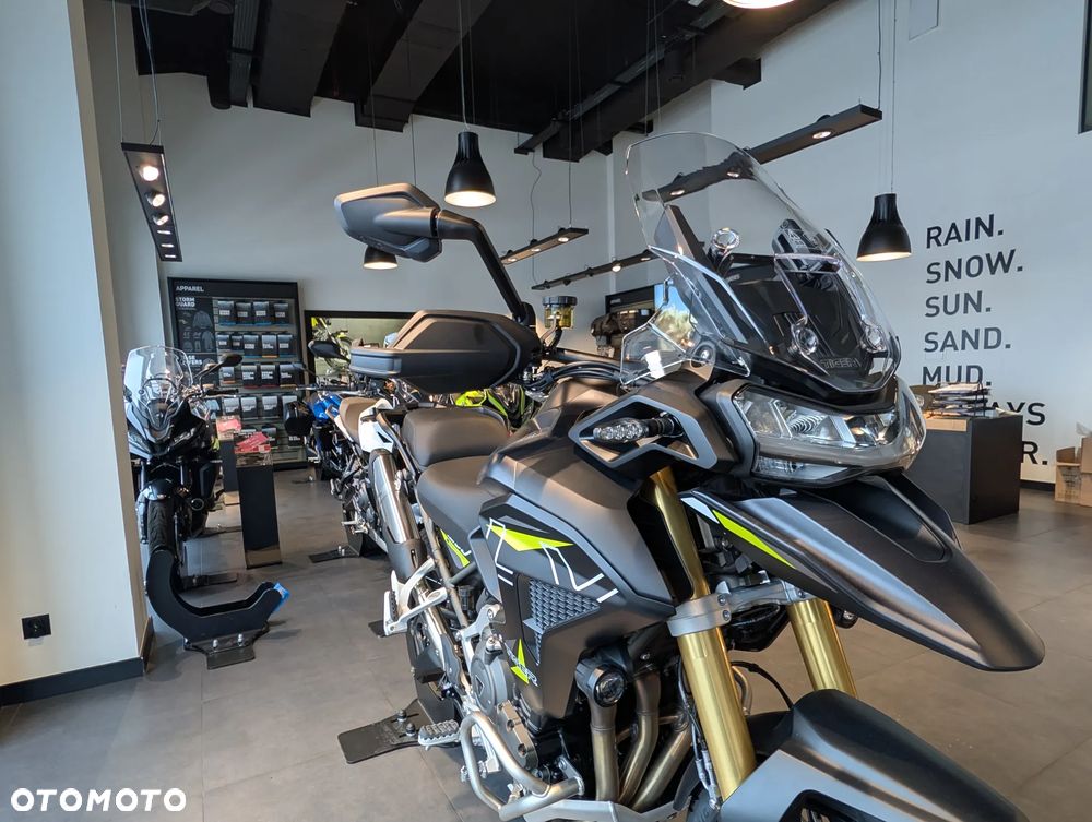 Triumph Tiger - 10