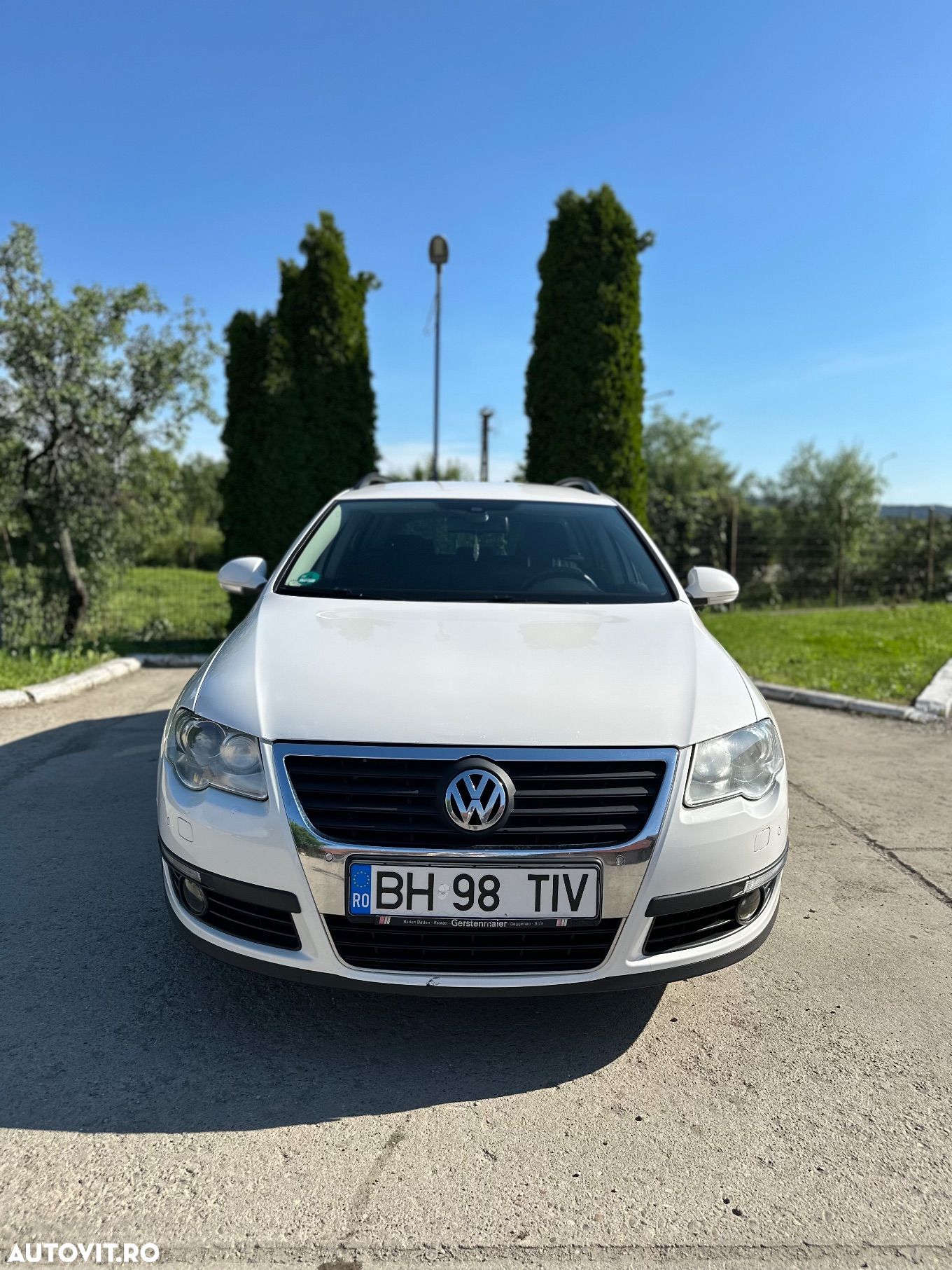 Volkswagen Passat 2.0TDI Comfortline DPF DSG - 1
