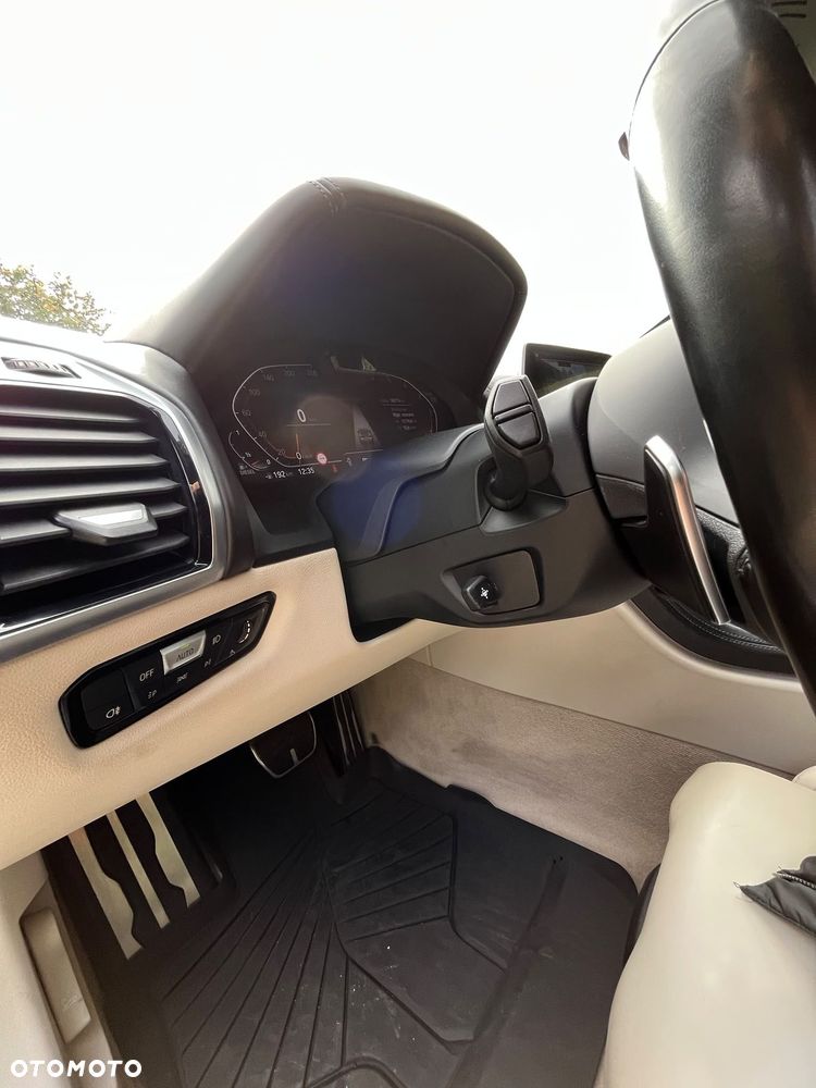 BMW Seria 8 840d xDrive - 12