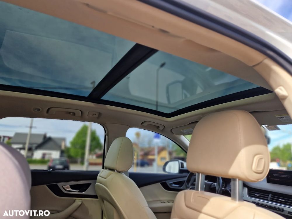 Audi Q7 - 7