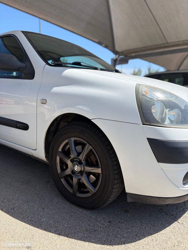 Renault Clio 1.5 dCi Pack - 2