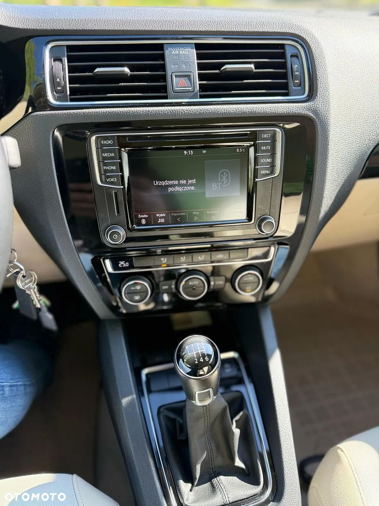 Volkswagen Jetta 1.4 TSI BMT Highline - 7