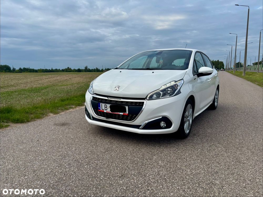 Peugeot 208 1.2 PureTech GPF Signature S&S - 2