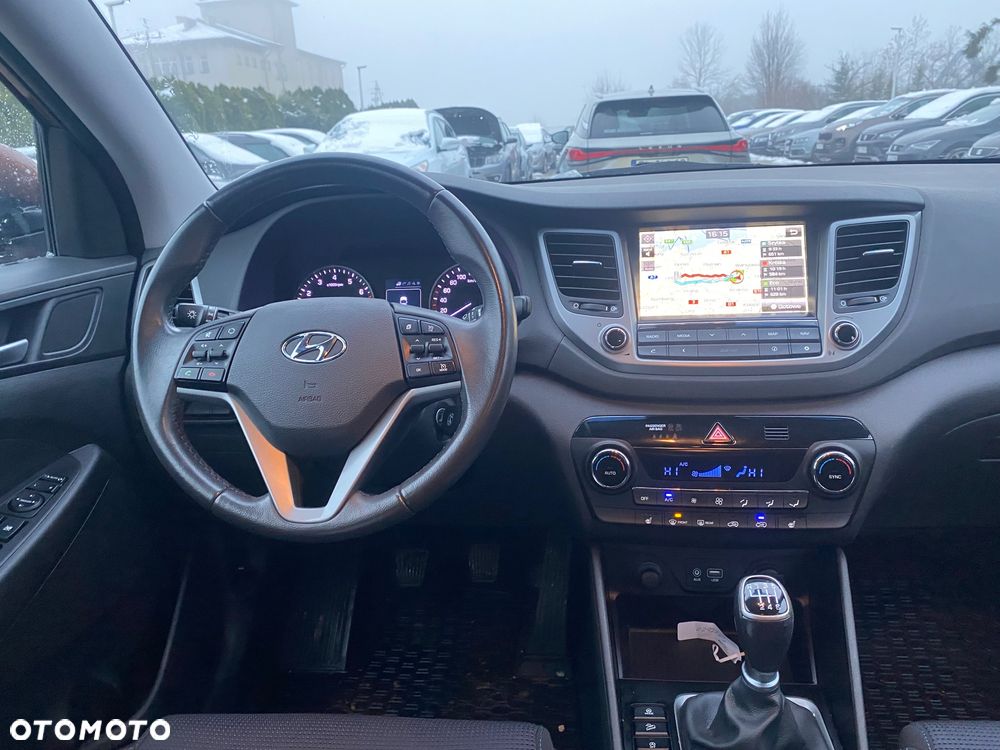 Hyundai Tucson 1.6 GDI BlueDrive Style 2WD - 31