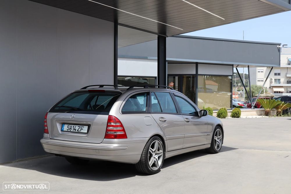 Mercedes-Benz C 220 T CDI Avantgarde - 3