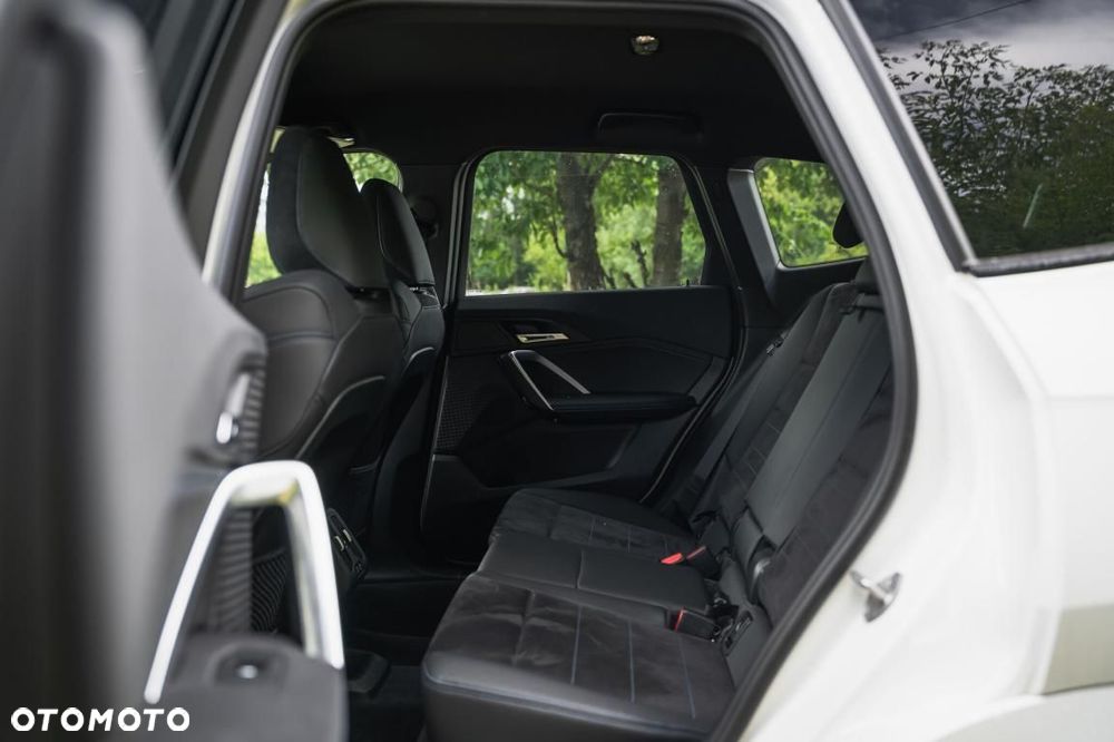 BMW X1 - 32