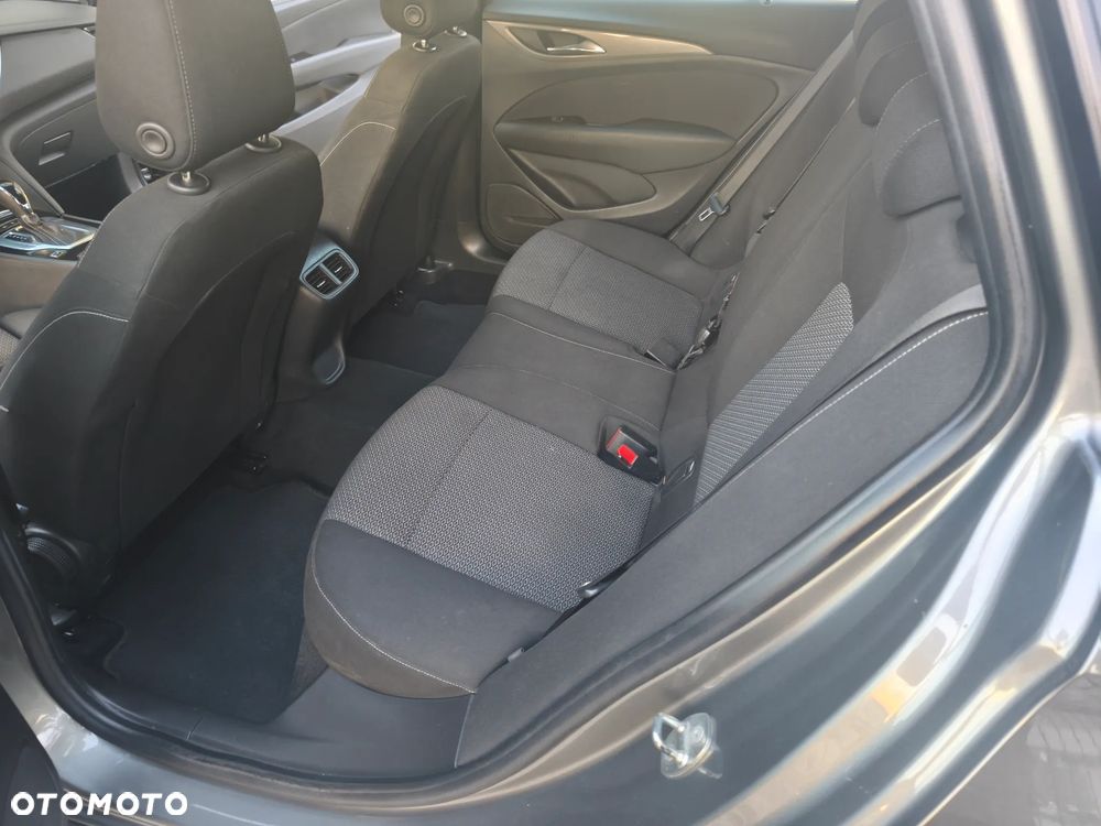 Opel Insignia CT 2.0 CDTI Exclusive S&S - 29