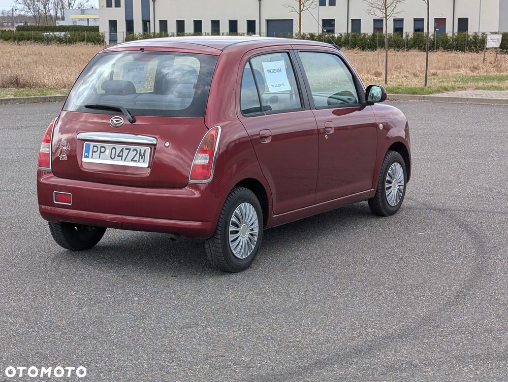 Daihatsu Trevis 1.0 - 5