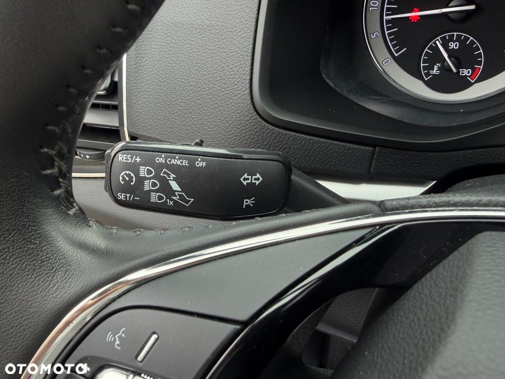 Skoda Karoq 2.0 TDI SCR 4x2 Ambition DSG - 28