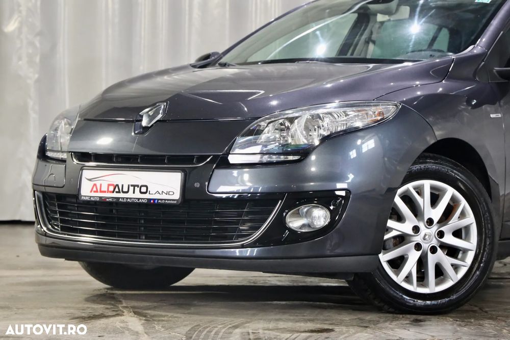 Renault Megane ENERGY dCi 110 Start & Stop Bose Edition - 31