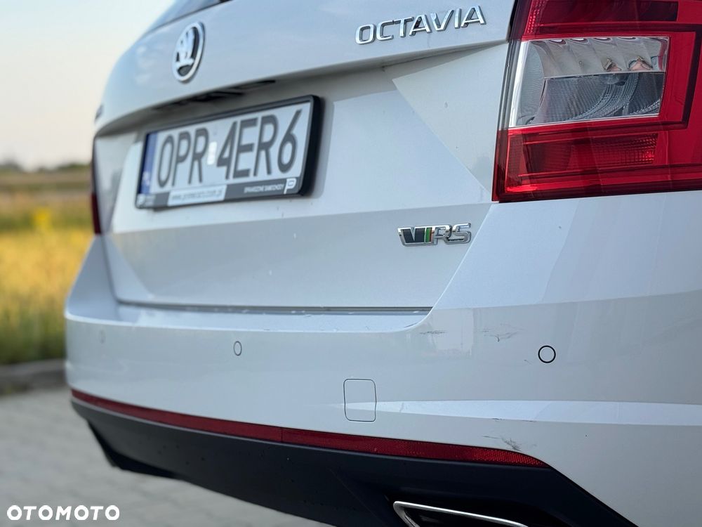 Skoda Octavia 2.0 TSI (Green tec) RS - 24