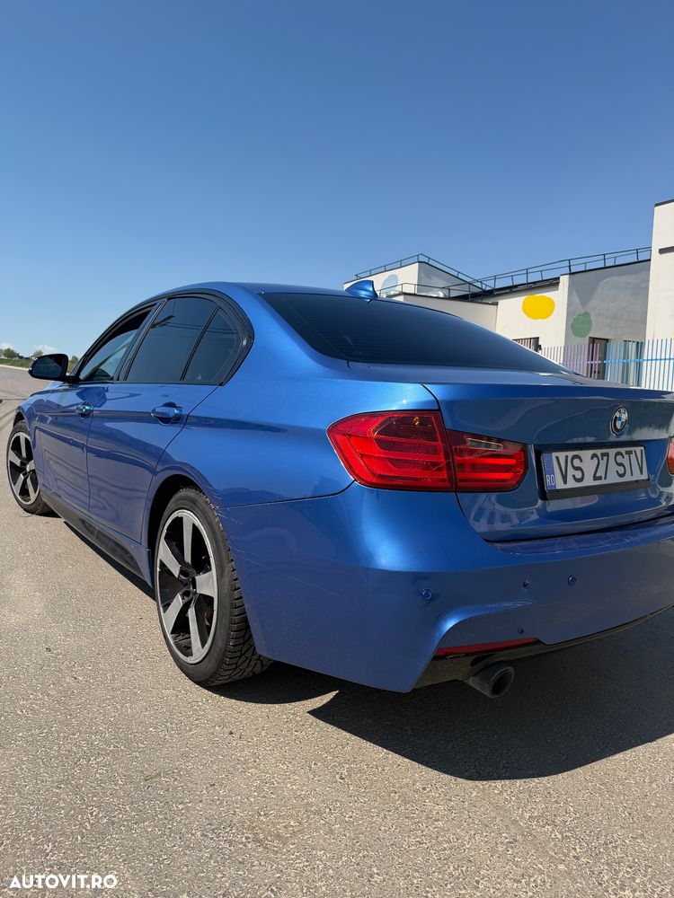 BMW Seria 3 320d - 5