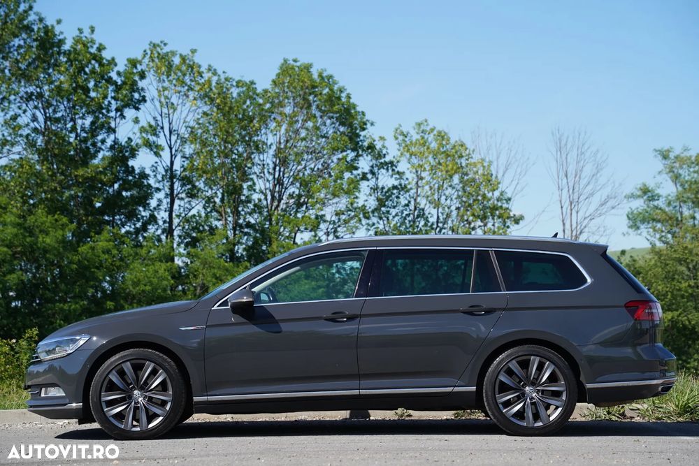 Volkswagen Passat 2.0 TDI DSG 4Motion Highline - 23