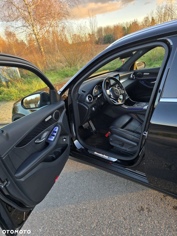 Mercedes-Benz GLC 200 4-Matic - 4