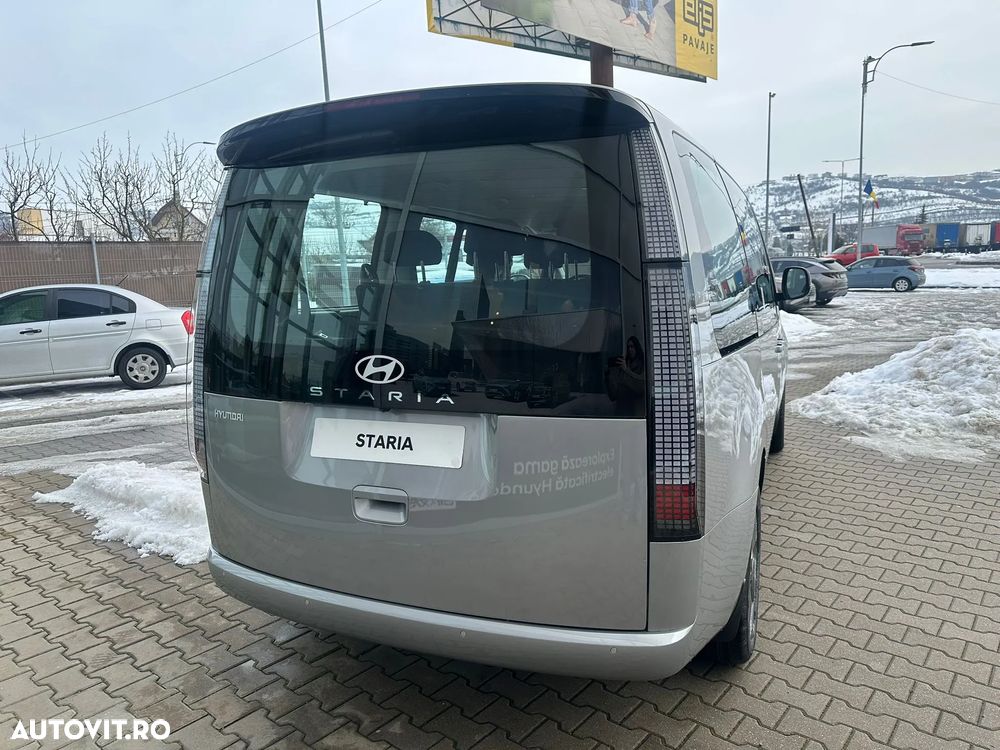 Hyundai Staria 1.6I 215CP 6AT 9 locuri HEV Premium - 9