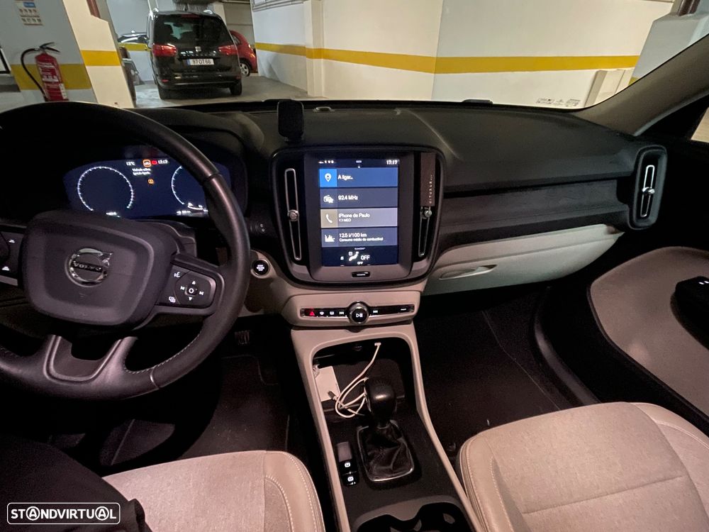 Volvo XC 40 1.5 T3 - 13