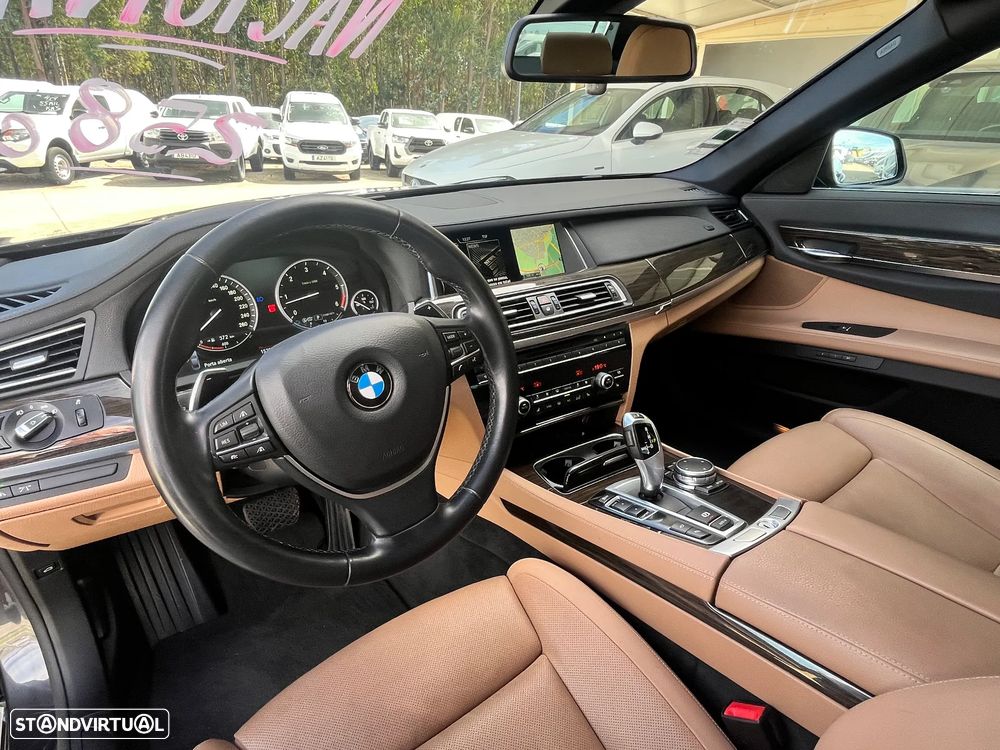 BMW 730 d - 15