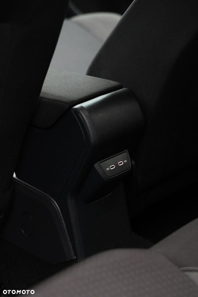 Volkswagen Taigo - 30