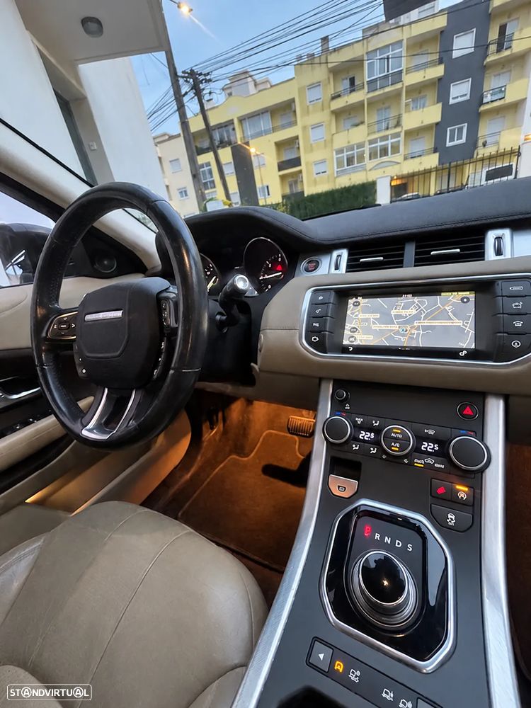 Land Rover Range Rover Evoque - 14