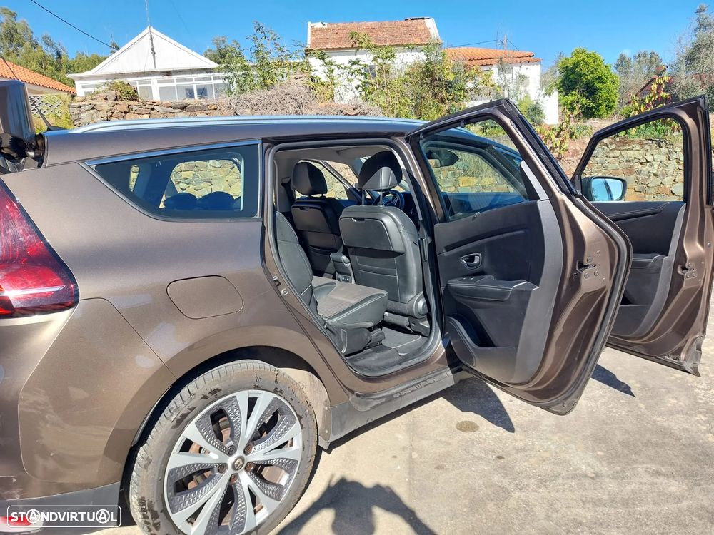 Renault Grand Scénic 1.6 dCi Dynamique S SS - 10