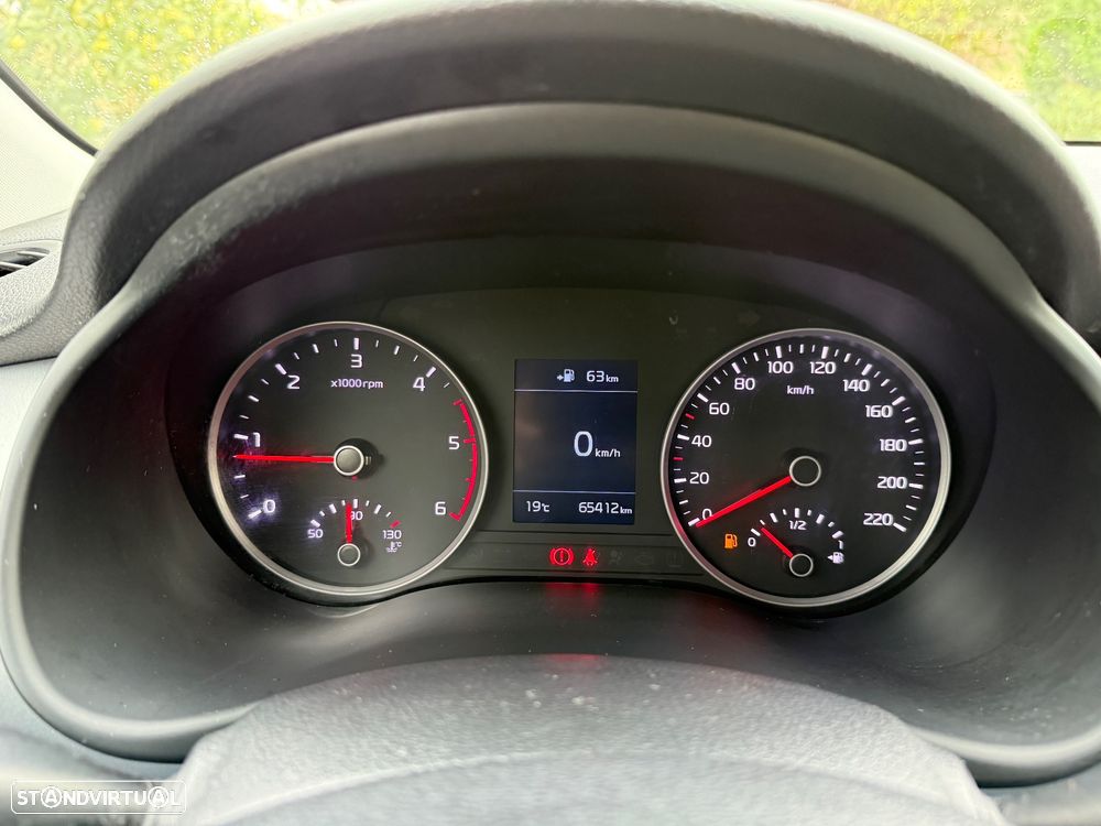 Kia Stonic 1.6 CRDi TX - 25