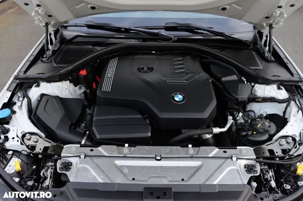 BMW Seria 3 320i Aut. Edition M Sport Shadow - 24