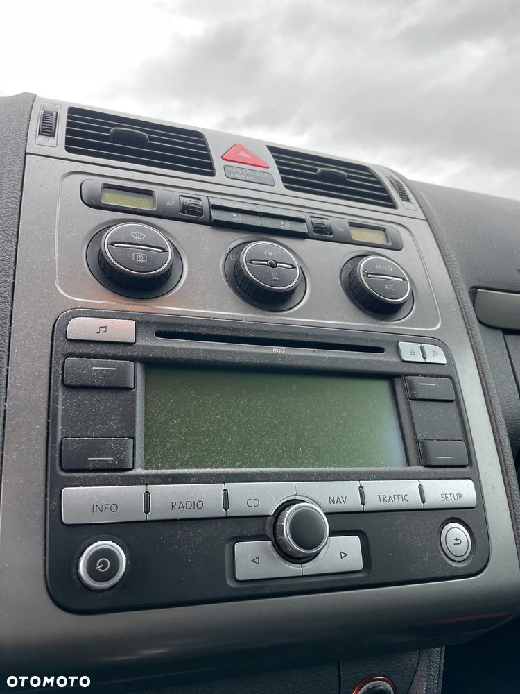 Volkswagen Touran 1.4 TSI DSG Highline - 7